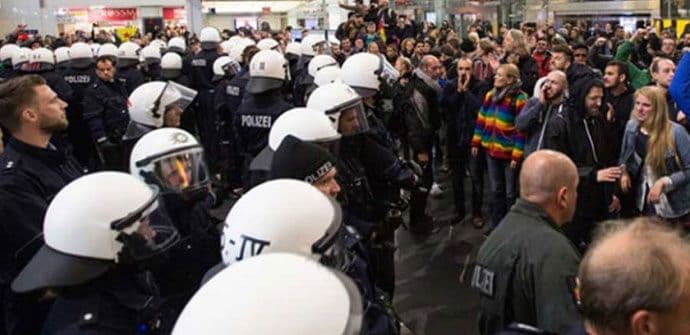 U Dortmundu sukob zbog migranata U Dortmundu sukob zbog migranata