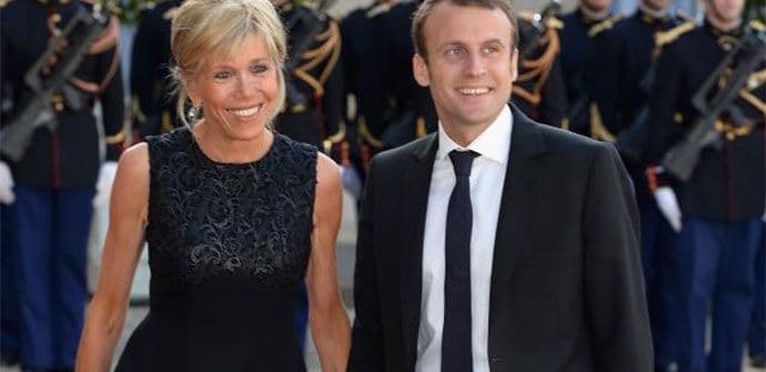 Romansa o kojoj priča cio svijet: Ko su oni i zašto je njihova ljubav šokirala Francusku? Romansa o kojoj priča cio svijet: Ko su oni i zašto je njihova ljubav šokirala Francusku?