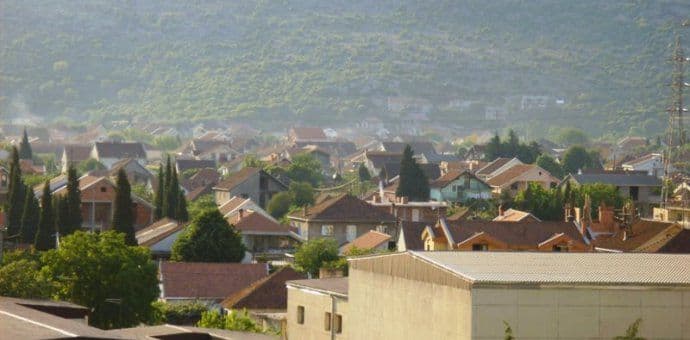 Uhapšen osumnjičeni za podmetanje eksploziva u Tološima Uhapšen osumnjičeni za podmetanje eksploziva u Tološima