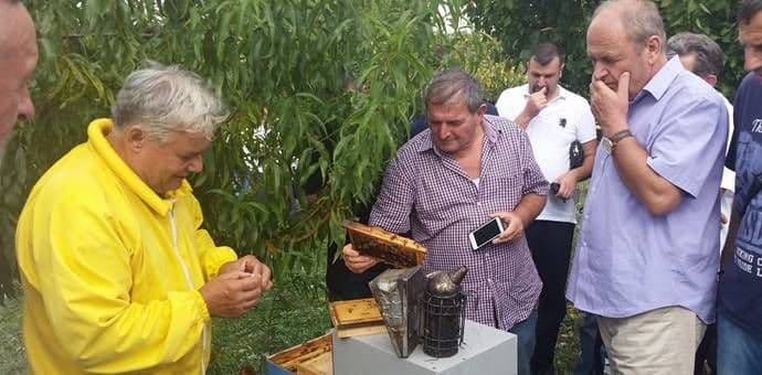 FOTO: Crnogorski pčelari završili studijsku posjetu Bolonji FOTO: Crnogorski pčelari završili studijsku posjetu Bolonji