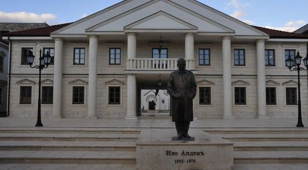 Andrićgrad duguje 1,2 miliona PDV-a, Kusturici prijeti zapljena imovine Andrićgrad duguje 1,2 miliona PDV-a, Kusturici prijeti zapljena imovine