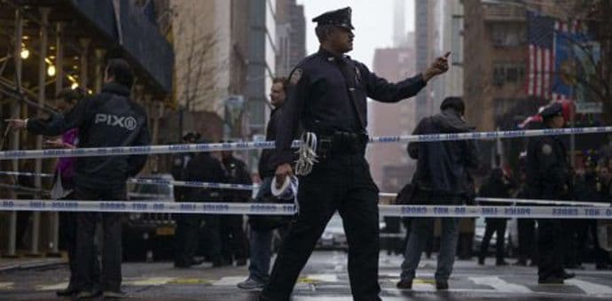 U Los Anđelesu tri dječaka izbodena na smrt u kolima U Los Anđelesu tri dječaka izbodena na smrt u kolima