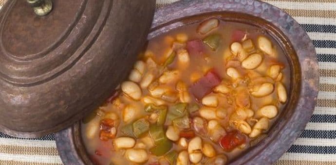 Jesenja supa od pasulja i bundeve Jesenja supa od pasulja i bundeve