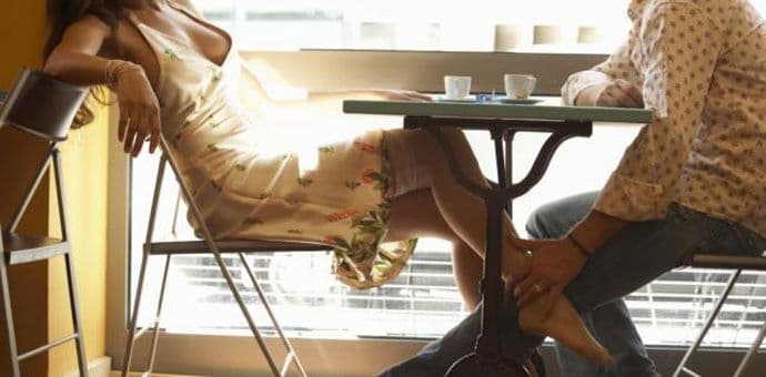 Ključni razlozi zašto će vas žena prevariti iako vas voli Ključni razlozi zašto će vas žena prevariti iako vas voli