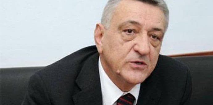 Popović ponudio zgradu da se povuče tužba Popović ponudio zgradu da se povuče tužba