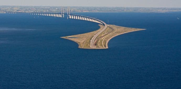 Tamo gdje vam se učini da je kraj puta, tu je, ustvari, početak tunela Tamo gdje vam se učini da je kraj puta, tu je, ustvari, početak tunela