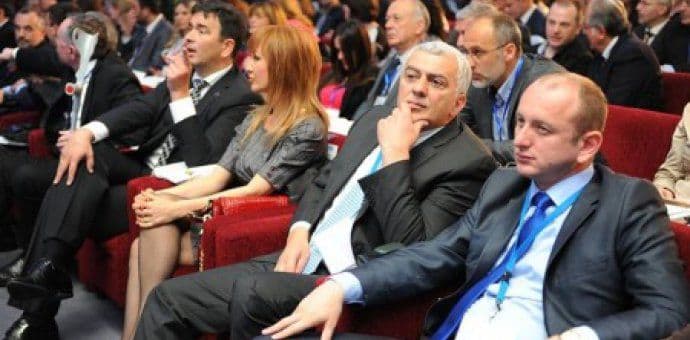 Koliko će koštati protesti DF-a? Koliko će koštati protesti DF-a?