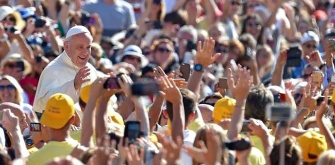 Papa Franjo: I Isus je bio veoma popularan pa je završio onako kako je završio Papa Franjo: I Isus je bio veoma popularan pa je završio onako kako je završio