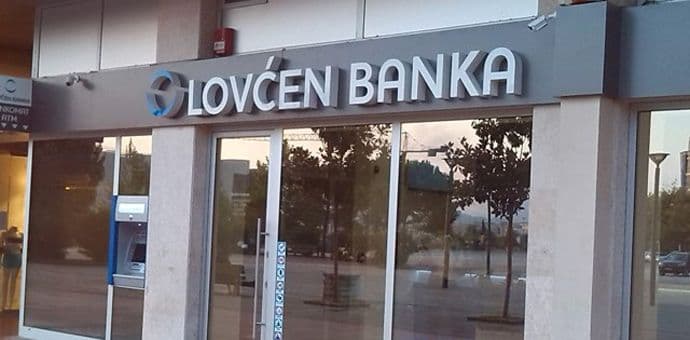 Uručene štedne knjižice za bebe rođene 25. avgusta 2015. godine Uručene štedne knjižice za bebe rođene 25. avgusta 2015. godine