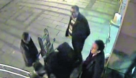 NOĆNA AKCIJA U LUTRIJI: Đukanović krečio u privatnoj režiji NOĆNA AKCIJA U LUTRIJI: Đukanović krečio u privatnoj režiji