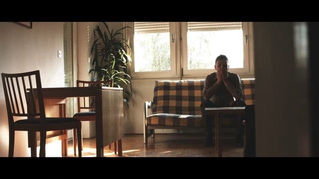 "Sve je moje tuđe": Novi spot benda Elemental o ljubavi, bijegu i podstanarstvu "Sve je moje tuđe": Novi spot benda Elemental o ljubavi, bijegu i podstanarstvu