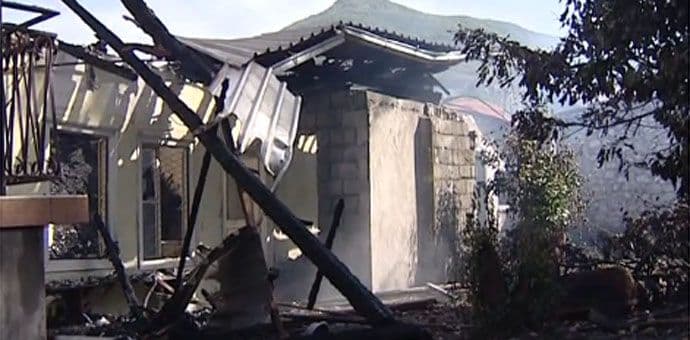 U požaru izgorjele tri kuće U požaru izgorjele tri kuće