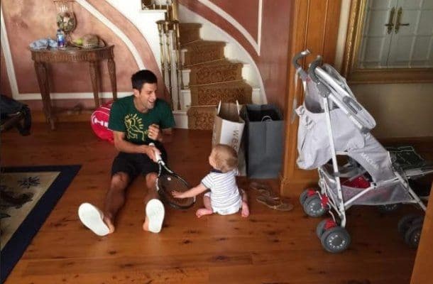 Đoković konačno pokazao nasljednika! (FOTO) Đoković konačno pokazao nasljednika! (FOTO)