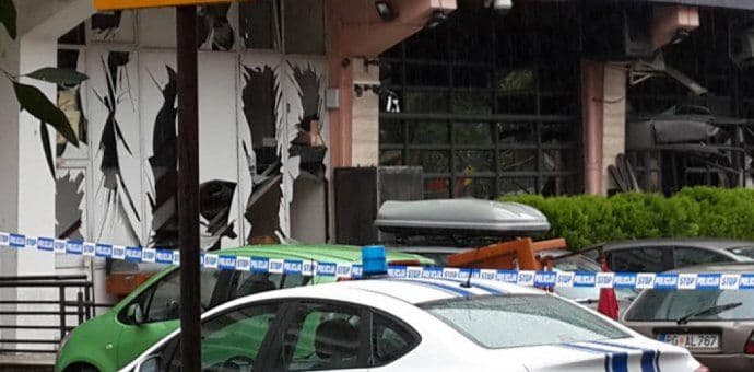 Istraga o napadu na Grand: Sačinjen foto-robot, pronađen i pištolj Istraga o napadu na Grand: Sačinjen foto-robot, pronađen i pištolj