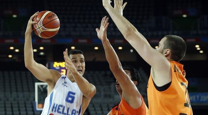 Povlače se i Zisis i Burusis Povlače se i Zisis i Burusis