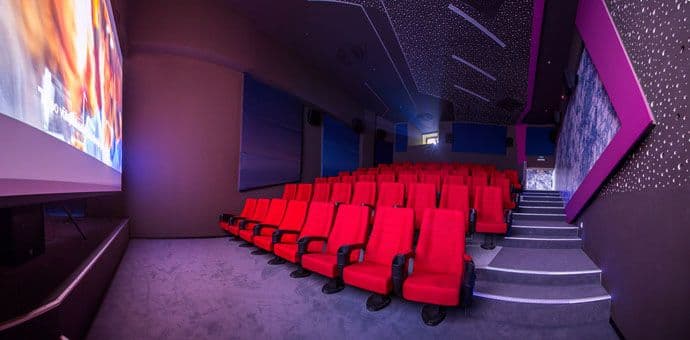 Sve miriše na dobre filmske naslove! Sve miriše na dobre filmske naslove!