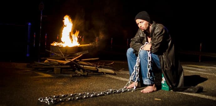 "Prometej - pokušaj svjetlosti" na početku i na kraju "Prometej - pokušaj svjetlosti" na početku i na kraju