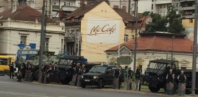 BEOGRAD: Očekuje se početak Prajda, Trans parada prošla bez incidenata BEOGRAD: Očekuje se početak Prajda, Trans parada prošla bez incidenata