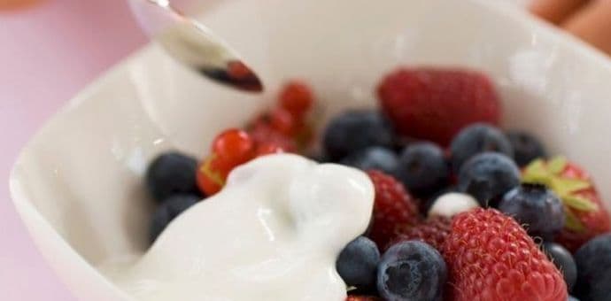 Šest jednostavnih recepata sa jogurtom Šest jednostavnih recepata sa jogurtom
