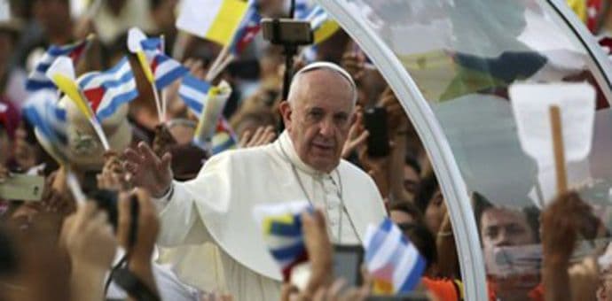 Papa Franjo: Proslava Božića je šarada, svijet je u ratu Papa Franjo: Proslava Božića je šarada, svijet je u ratu