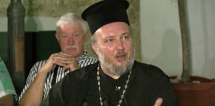 DŽOMIĆ: Sveštenim licima nije mjesto na partijskim protestima, pa ni na onim ove nedjelje DŽOMIĆ: Sveštenim licima nije mjesto na partijskim protestima, pa ni na onim ove nedjelje