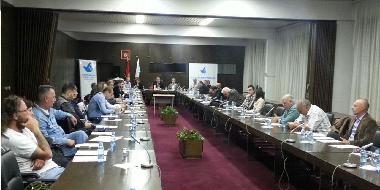 Liberali razmišljaju o načinu izbornog nastupa, bojkot rada SO Budva do daljnjeg Liberali razmišljaju o načinu izbornog nastupa, bojkot rada SO Budva do daljnjeg