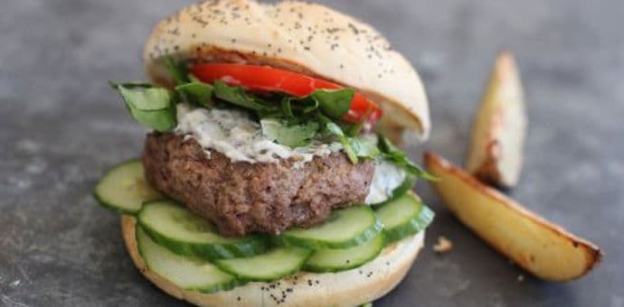 Što se desi sa organizmom u roku od 24 sata od konzumiranja hamburgera Što se desi sa organizmom u roku od 24 sata od konzumiranja hamburgera