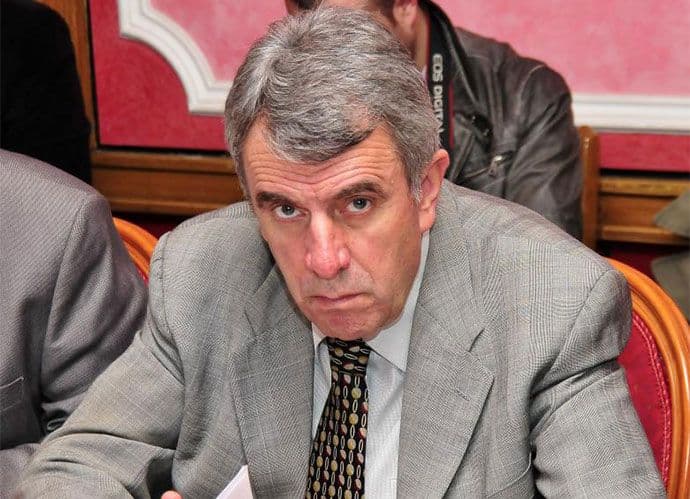 GOŠOVIĆ: Demokrate će napuštiti Skupštinu i odreći se plata ukoliko svi potpišu Sporazum GOŠOVIĆ: Demokrate će napuštiti Skupštinu i odreći se plata ukoliko svi potpišu Sporazum