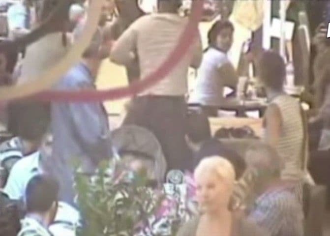 VIDEO: Filmsko hapšenje tri državljanina Crne Gore u Beogradu VIDEO: Filmsko hapšenje tri državljanina Crne Gore u Beogradu