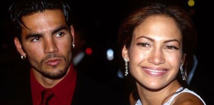 Bivši muž prijeti da će objaviti njen porno snimak Bivši muž prijeti da će objaviti njen porno snimak