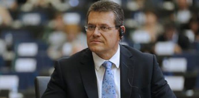 Rusija će ponovo snabdijevati Ukrajinu gasom Rusija će ponovo snabdijevati Ukrajinu gasom