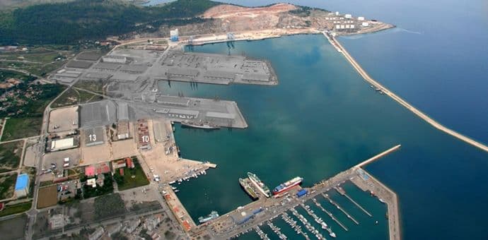 Carinska ispostava Luke Bar aktivna u sprečavanju krijumčarenja ptica Carinska ispostava Luke Bar aktivna u sprečavanju krijumčarenja ptica