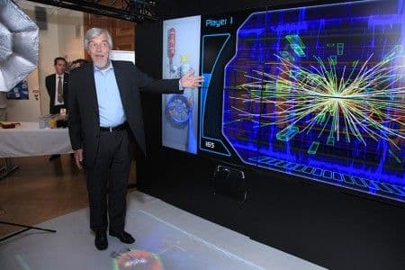 DIREKTOR CERN-A: "Religija i fizika se ne isključuju" DIREKTOR CERN-A: "Religija i fizika se ne isključuju"