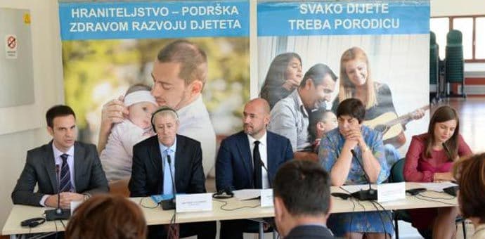 MUGOŠA: Svako dijete da raste u toplom porodičnom okruženju MUGOŠA: Svako dijete da raste u toplom porodičnom okruženju