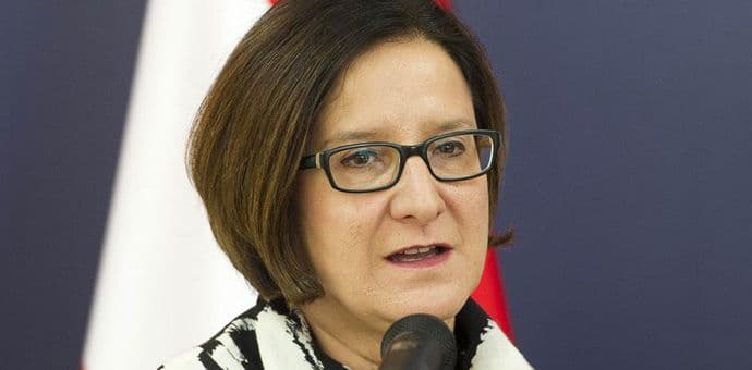 Ministarka prijeti zatvaranjem granice, ako treba i silom Ministarka prijeti zatvaranjem granice, ako treba i silom