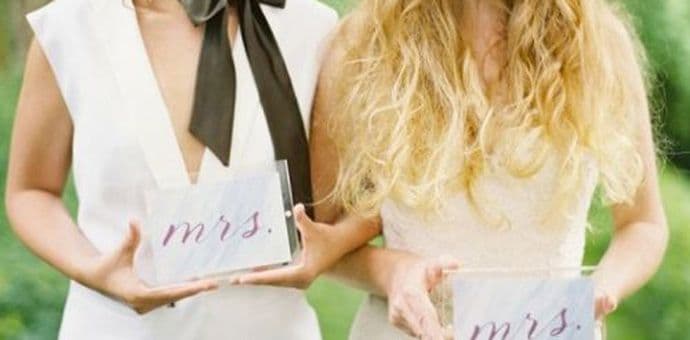 Matičarka odbila da vjenča lezbejke i dobila pet mjeseci uslovno Matičarka odbila da vjenča lezbejke i dobila pet mjeseci uslovno