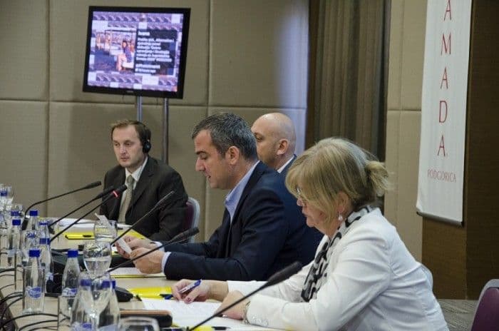 Značajan napredak u oblasti javne uprave potvrđen i u izvještajima EU o napretku Crne Gore Značajan napredak u oblasti javne uprave potvrđen i u izvještajima EU o napretku Crne Gore