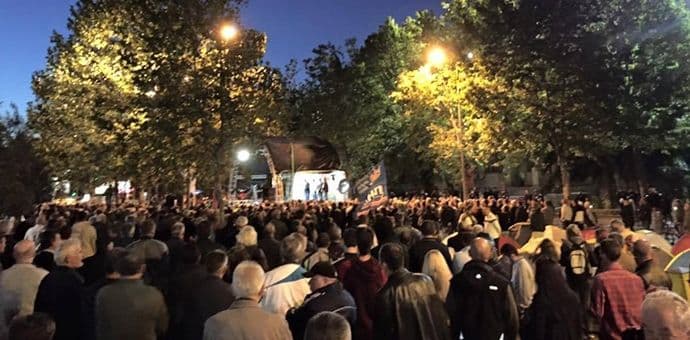 Medojević: Studenti, ugasite kompjutere i pridružite se protestu! Medojević: Studenti, ugasite kompjutere i pridružite se protestu!