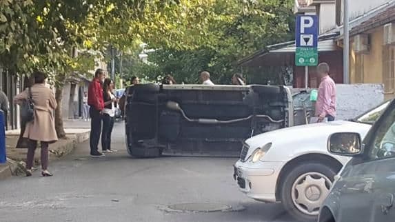 Udes u centru Podgorice, povrijeđene dvije žene Udes u centru Podgorice, povrijeđene dvije žene