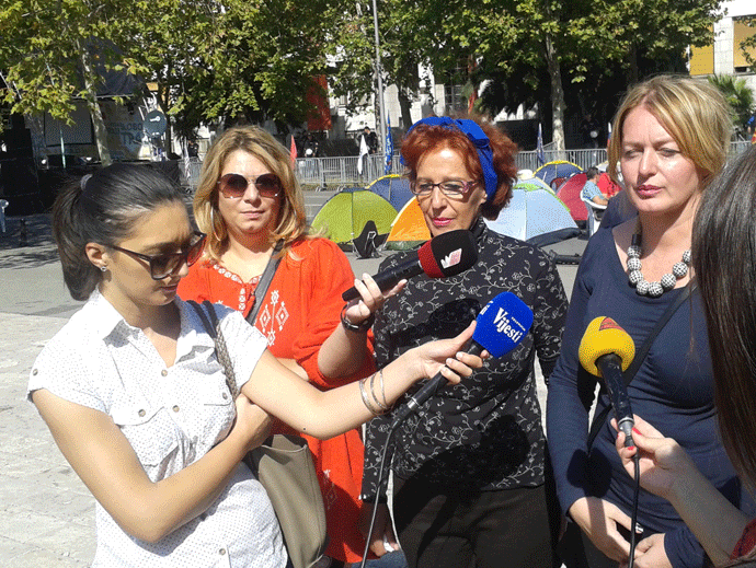 BOŠNJAK: Nadgledaju nas snajperisti  BOŠNJAK: Nadgledaju nas snajperisti