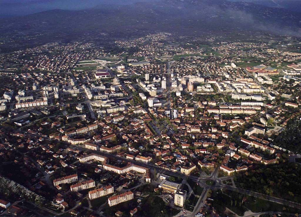 Nikšić: Uhapšen osumnjičeni za ubistvo poznatog hirurga Nikšić: Uhapšen osumnjičeni za ubistvo poznatog hirurga