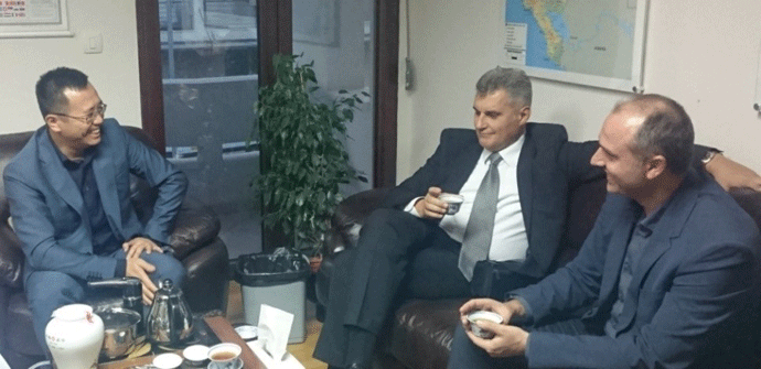 Brajović posjetio crnogorsko predstavništvo kompanije CRBC Brajović posjetio crnogorsko predstavništvo kompanije CRBC