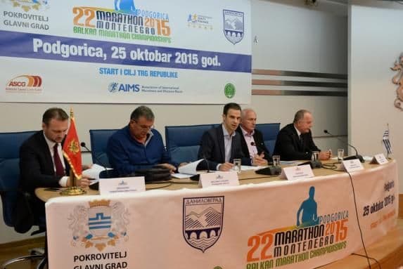 Na Podgoričkom maratonu oko 450 maratonaca i polumaratonaca Na Podgoričkom maratonu oko 450 maratonaca i polumaratonaca