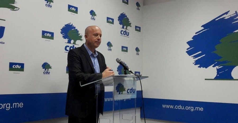 Vladajuća koalicija postoji samo na papiru Vladajuća koalicija postoji samo na papiru