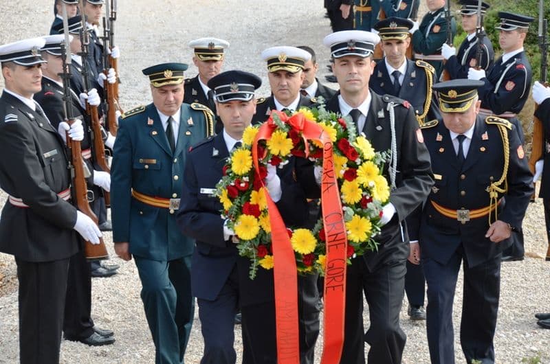 Samardžić položio vijenac na spomenik na Tuđemilu Samardžić položio vijenac na spomenik na Tuđemilu