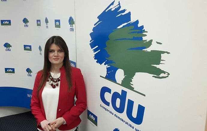 Ivanović: Protesti neuspješna i skupa politička avantura Ivanović: Protesti neuspješna i skupa politička avantura