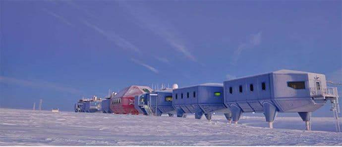 Naučnici na Antarktiku se opijaju i tuku Naučnici na Antarktiku se opijaju i tuku