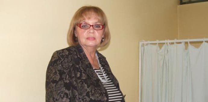 Doktorka ušla u proceduru promjene pola zbog penzije Doktorka ušla u proceduru promjene pola zbog penzije