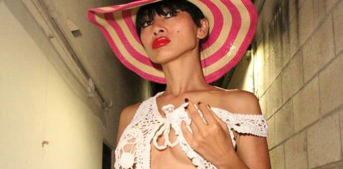 Nevjerovatno tijelo ekscentrične glumice Nevjerovatno tijelo ekscentrične glumice