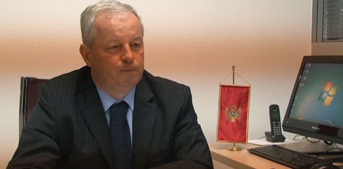 Inspektori zatekli 1.770 radnika na "crno", zapečatili 114 objekata Inspektori zatekli 1.770 radnika na "crno", zapečatili 114 objekata